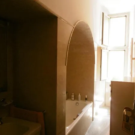 An Elegant Private Privatunterkunft Modena